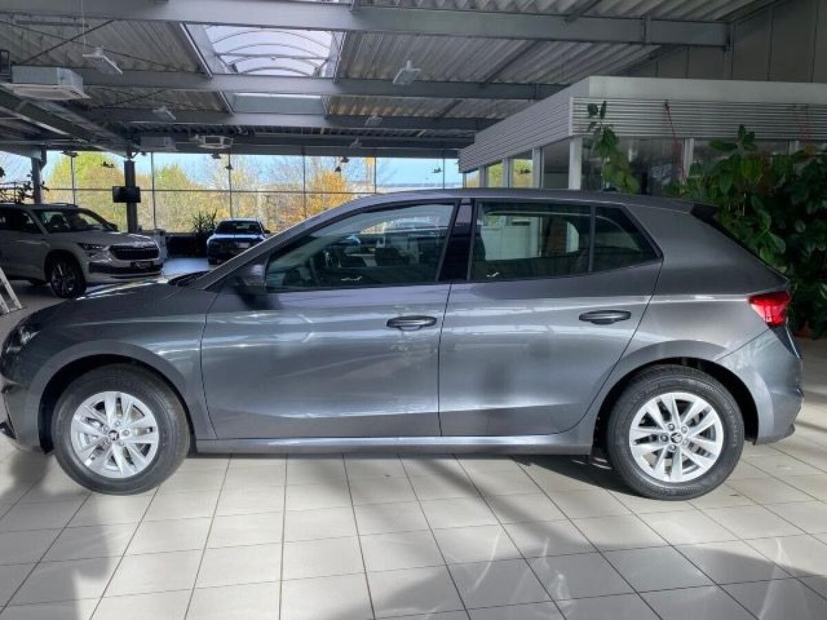 Skoda Fabia Selection 1,0 MPI 5-Gang-Schaltgetriebe