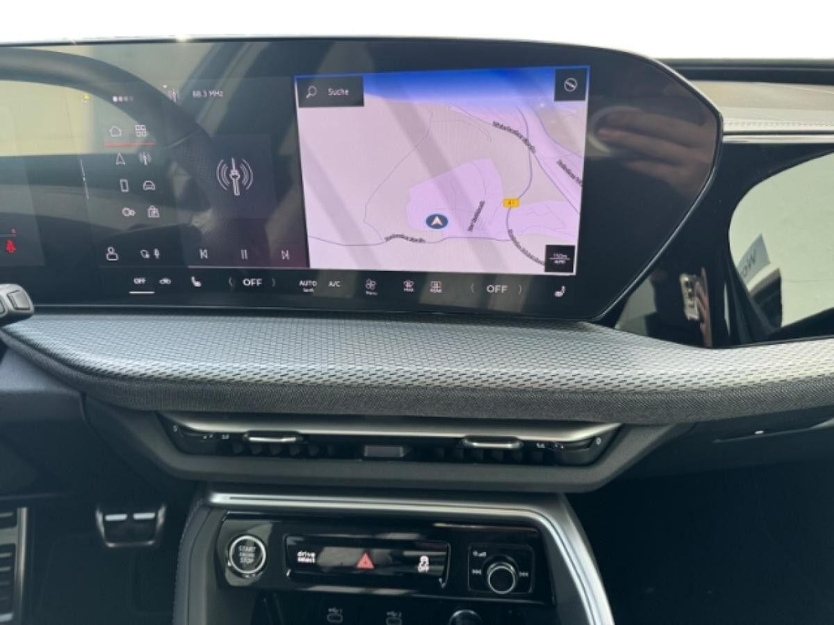 Audi Q5 SUV TDI S-LINE(2X) AHK TECH RÜFA LED NAVI+ ACC 20'' MMI EXPERIENCE+ KLIMAAUTOMATIK