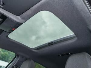 Volkswagen Taigo R-Line 1,5 l TSI DSG Pano,AHK,NAVI Lagerwagen !