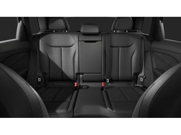 Audi Q3 SUV TFSI 110 kW S tronic Pano 19'' Tech Plus Sline LED