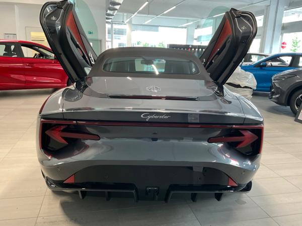 MG Cyberster Xpower ACC+LED+SHZ+360+Fernlichtass.