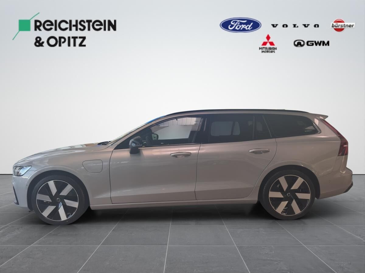 Volvo V60 Plus Dark 2025 T6 AWD
