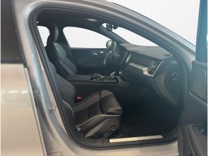 Volvo V60 Plus Dark 2025 T6 AWD