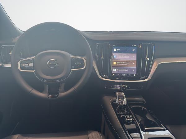 Volvo V60 Plus Dark 2025 T6 AWD