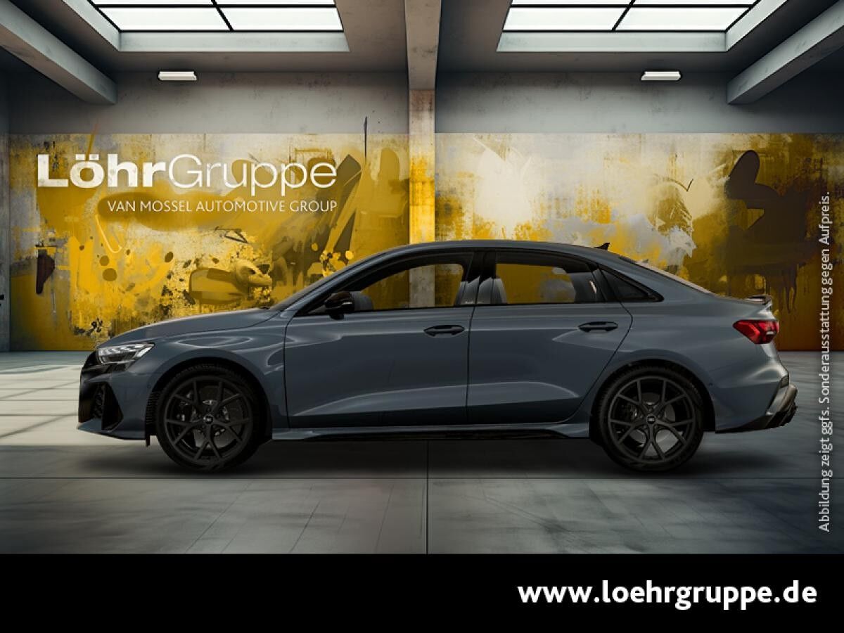Audi RS3 Limousine 294 kW S tronic Audi RS3 Limousine 294 kW S tronic