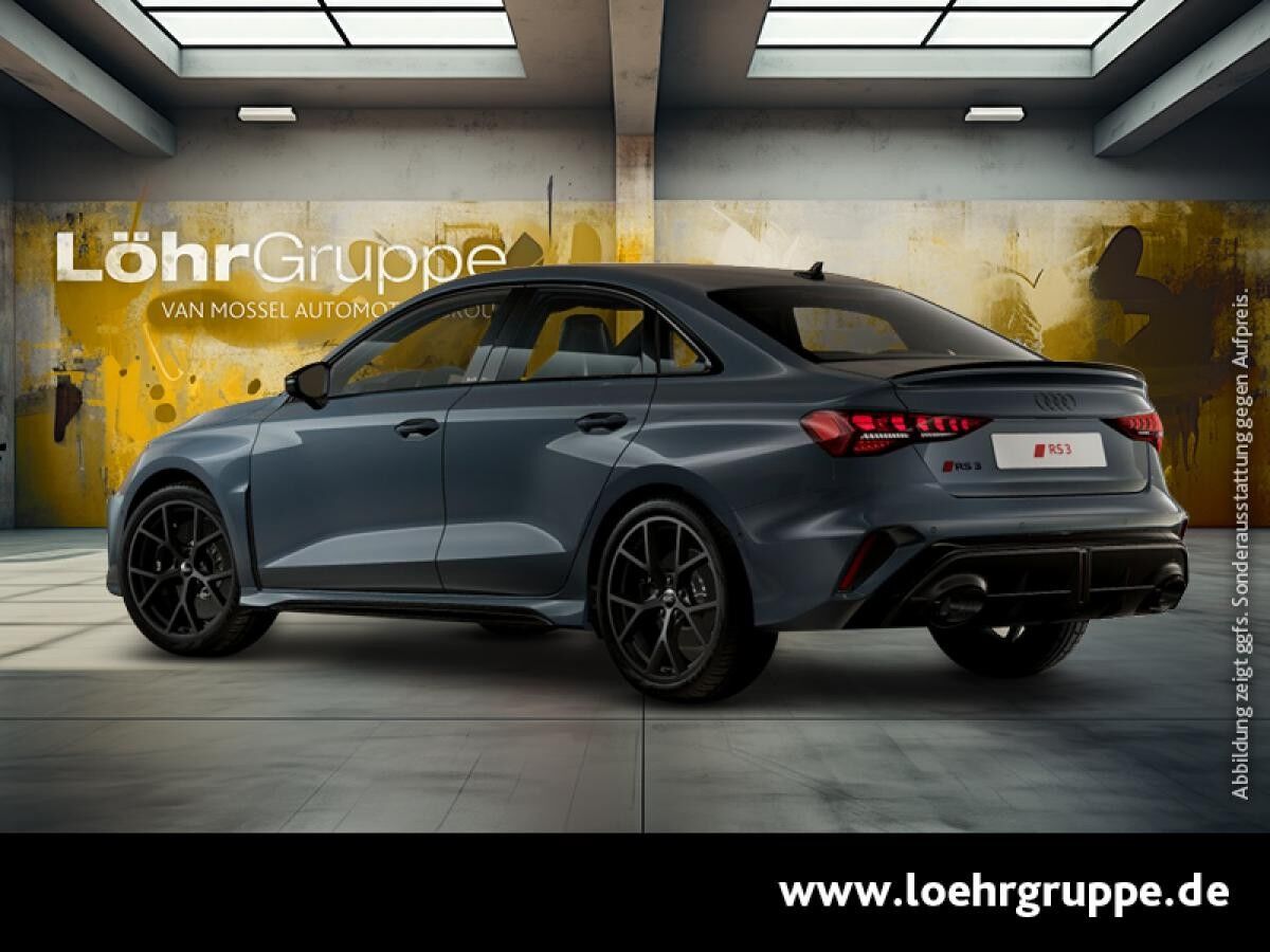 Audi RS3 Limousine 294 kW S tronic Audi RS3 Limousine 294 kW S tronic