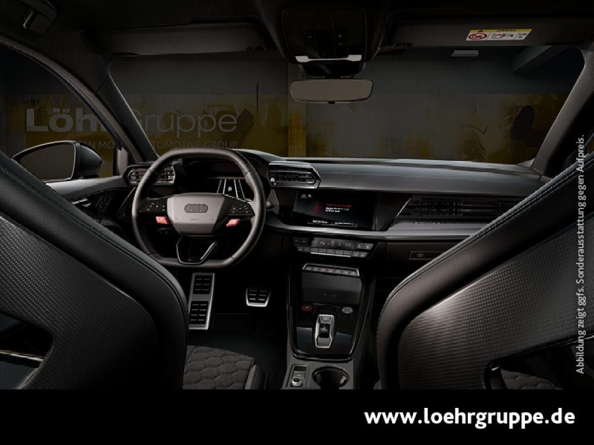 Audi RS3 Limousine 294 kW S tronic Audi RS3 Limousine 294 kW S tronic