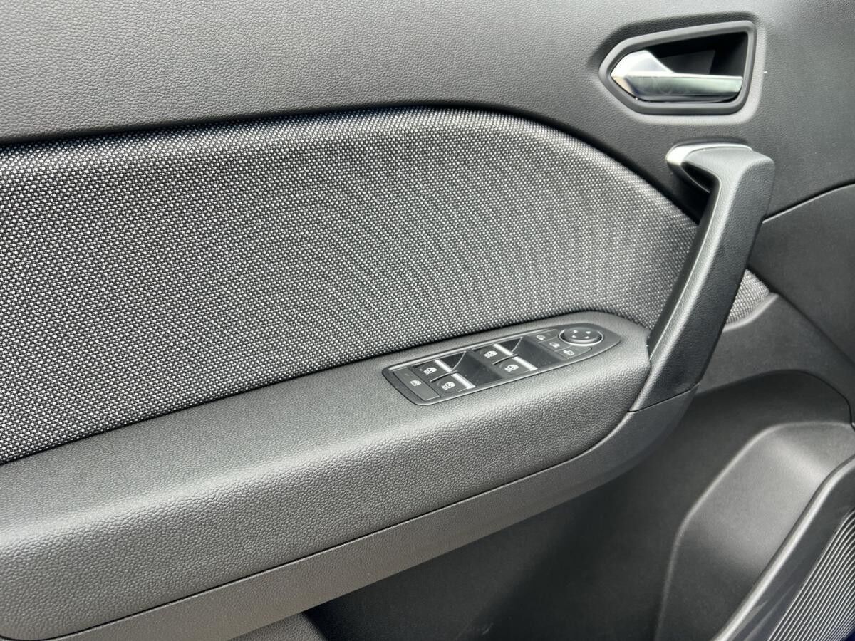 Renault Captur Mild Hybrid 160 EDC Techno - Gewerbe