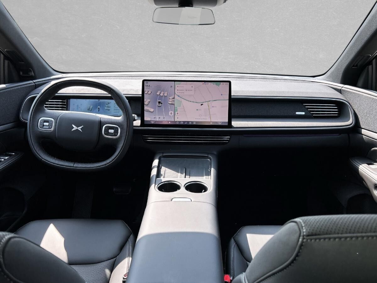 XPENG G6 AWD Performance MY24 20"AHK ACC Pano Nav 360°-Kam Gewerbe