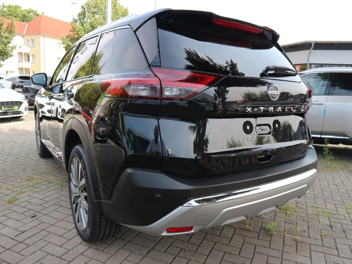 Nissan X-Trail TEKNA 1.5 VC-T MHEV 4x2 Winterräder