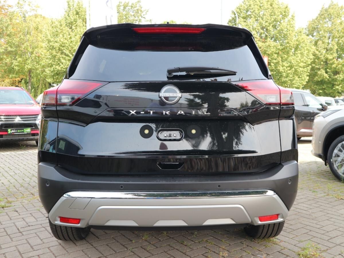 Nissan X-Trail TEKNA 1.5 VC-T MHEV 4x2 Winterräder