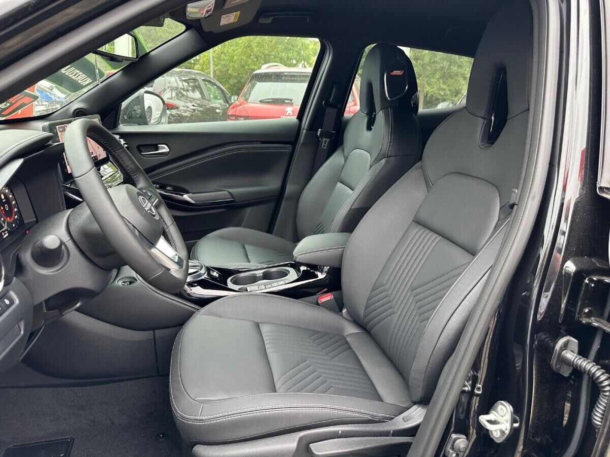 Nissan Juke TEKNA 1.6 HYBRID 4AMT Winterkompletträder