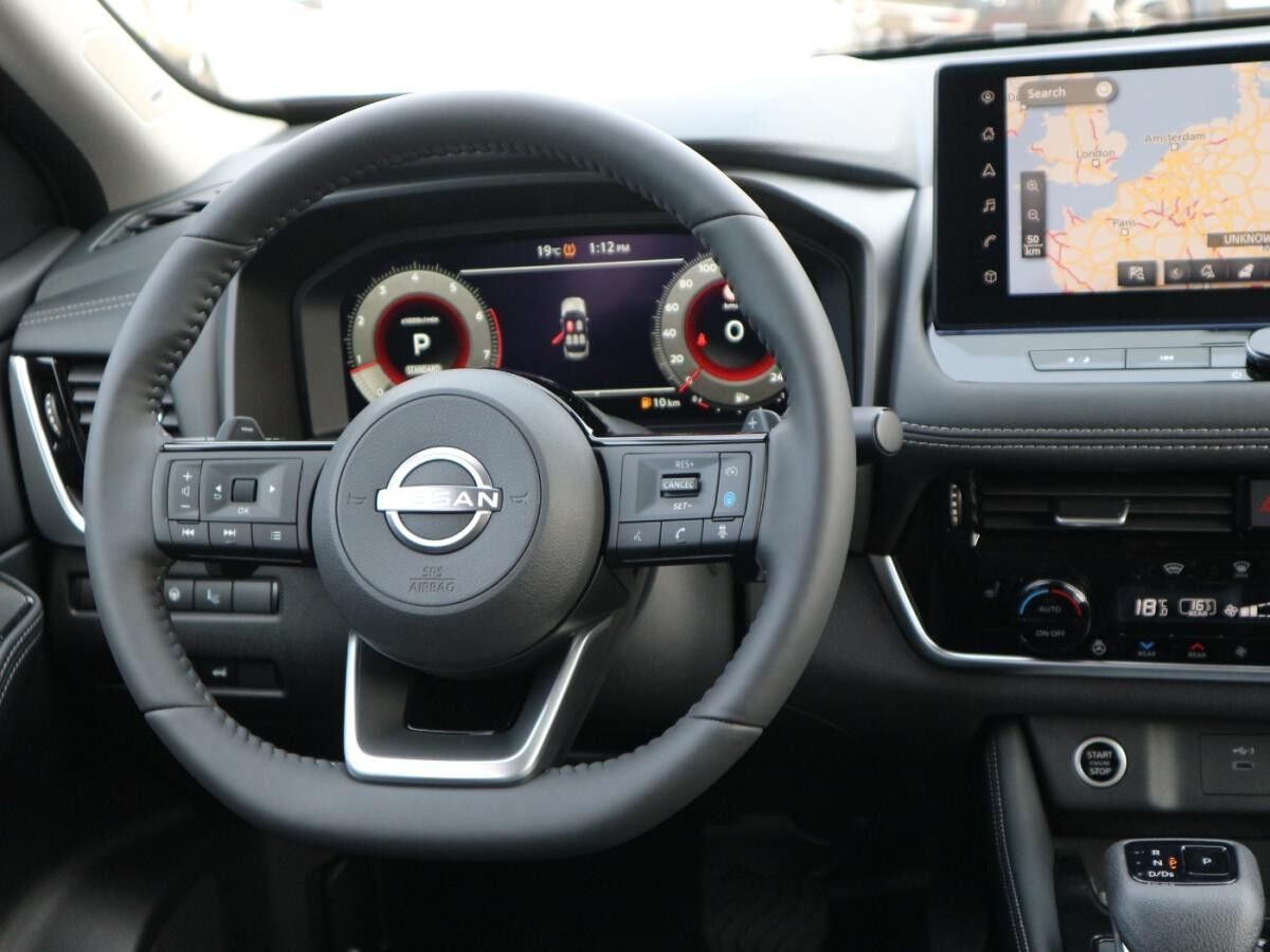 Nissan X-Trail TEKNA 1.5 VC-T MHEV 4x2 Winterräder