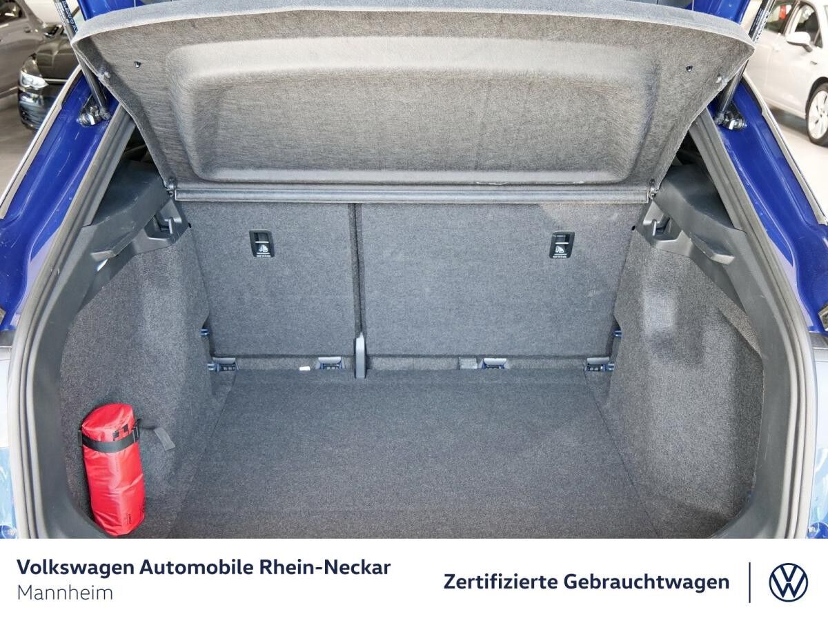 Volkswagen ID.4 Pure GAR2030 Navi PDC IQ Light Wärmepumpe