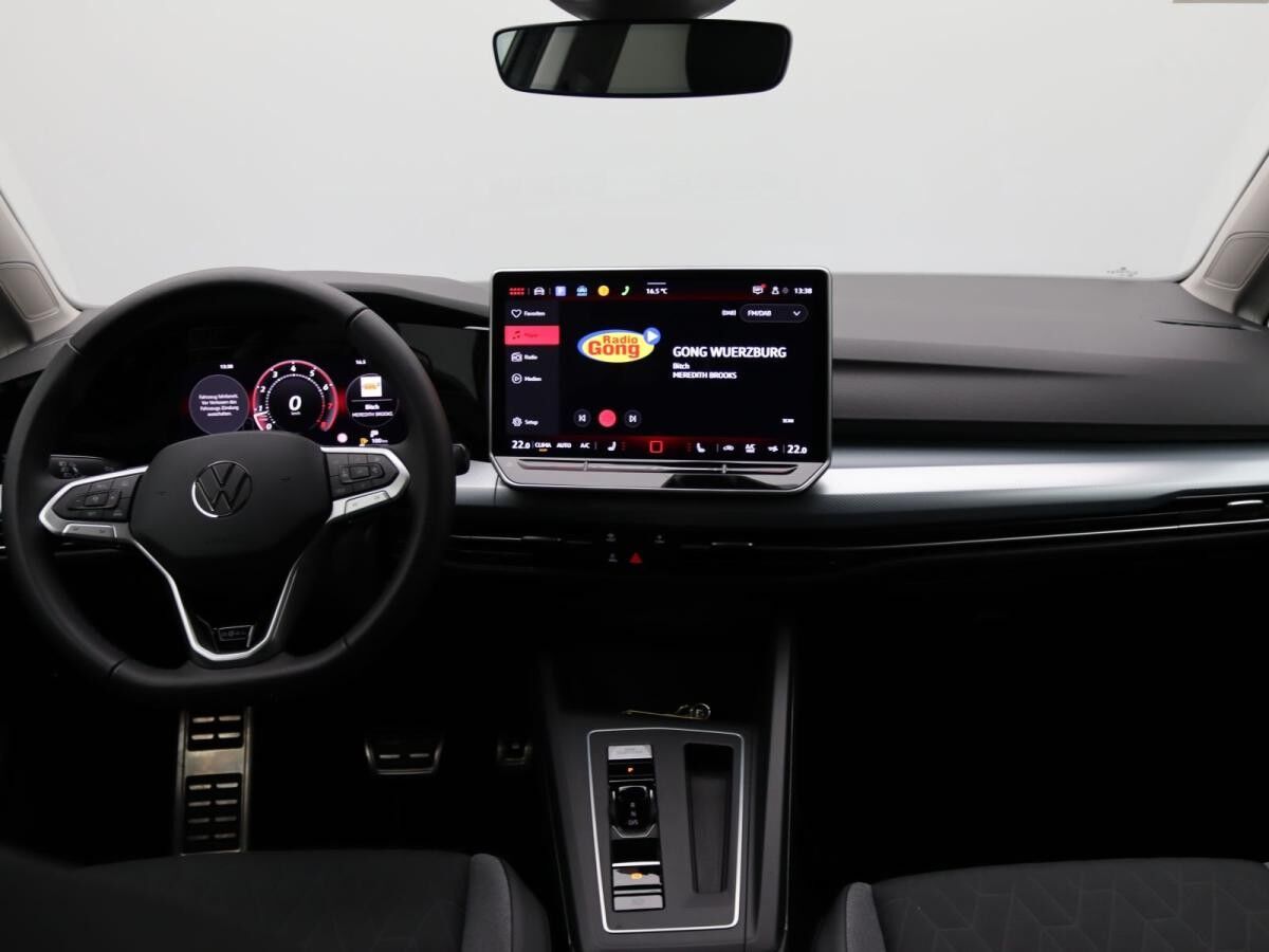 Volkswagen Golf VIII Goal 1.5 eTSI DSG / App, LED, ACC, SHZ