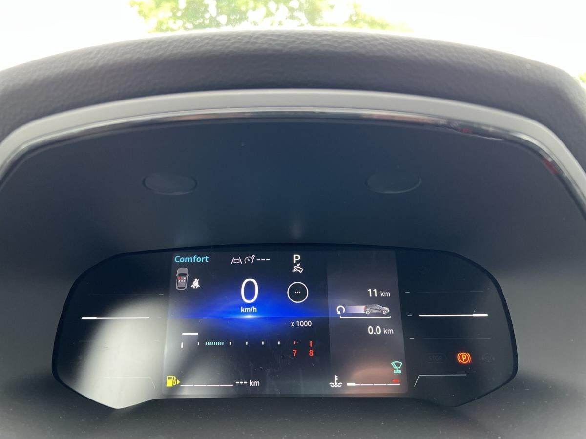 Renault Captur Mild Hybrid 160 EDC Techno - Privat