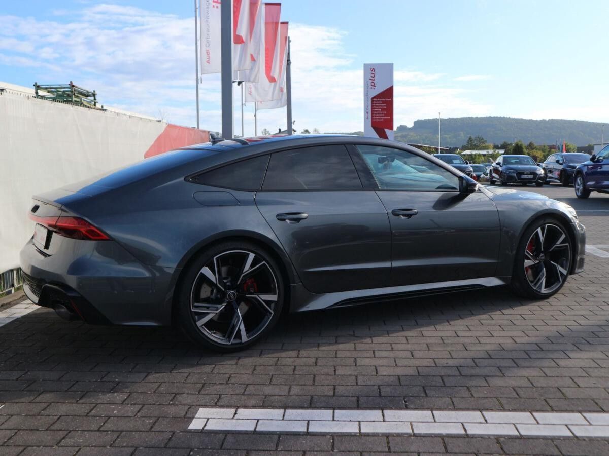 Audi RS7 Sportback LUFT*280KM/H*PANO*ACC*360° Audi RS7 Sportback LUFT*280KM/H*PANO*ACC*360°