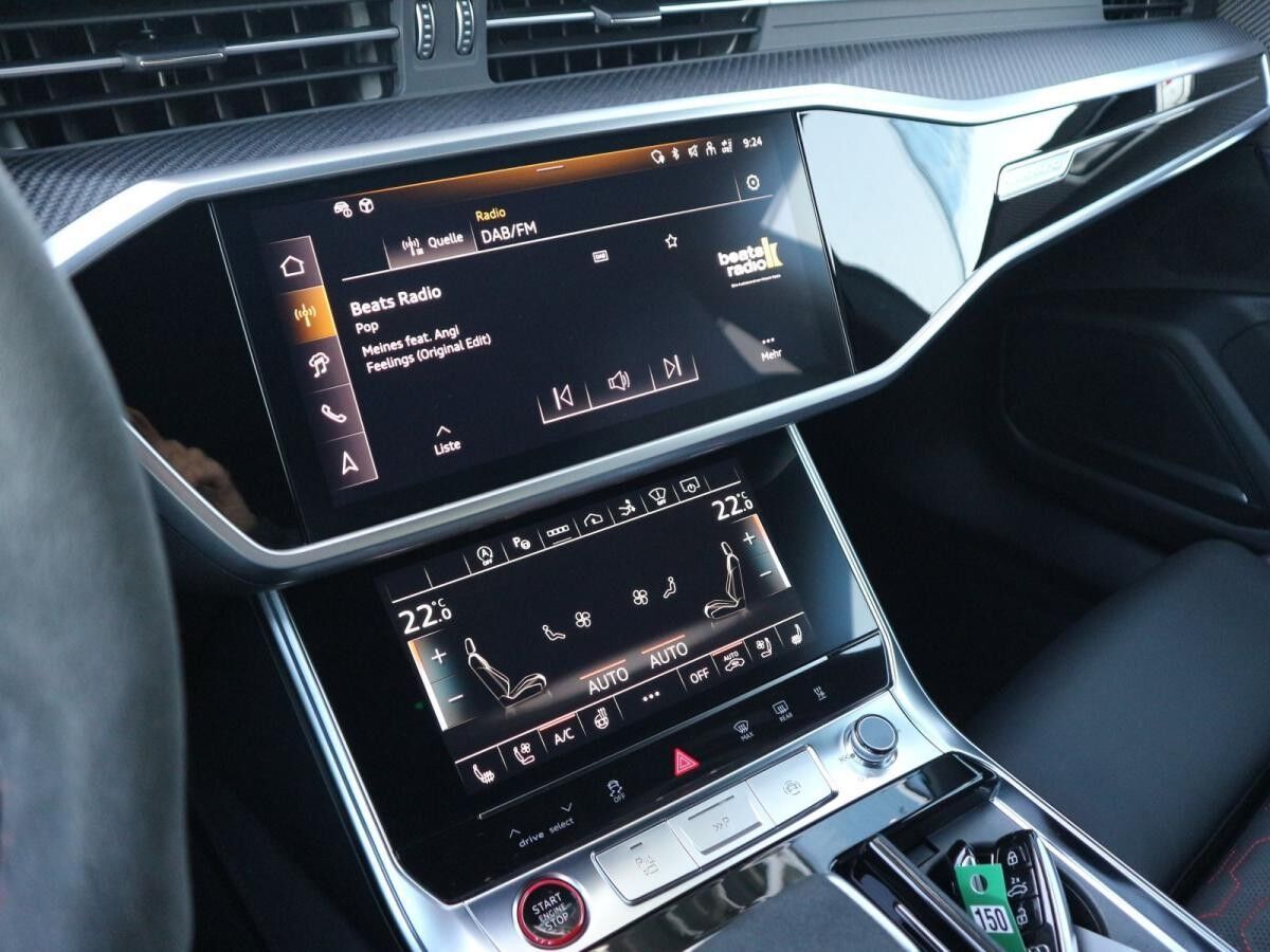 Audi RS7 Sportback LUFT*280KM/H*PANO*ACC*360° Audi RS7 Sportback LUFT*280KM/H*PANO*ACC*360°