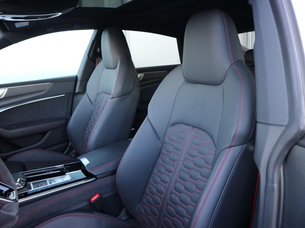 Audi RS7 Sportback LUFT*280KM/H*PANO*ACC*360° Audi RS7 Sportback LUFT*280KM/H*PANO*ACC*360°