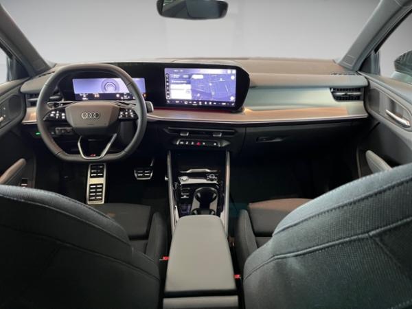 Audi Q3 SUV TDI S tronic KLIMA LED NAVI ALU Audi Q3 SUV TDI S tronic KLIMA LED NAVI ALU