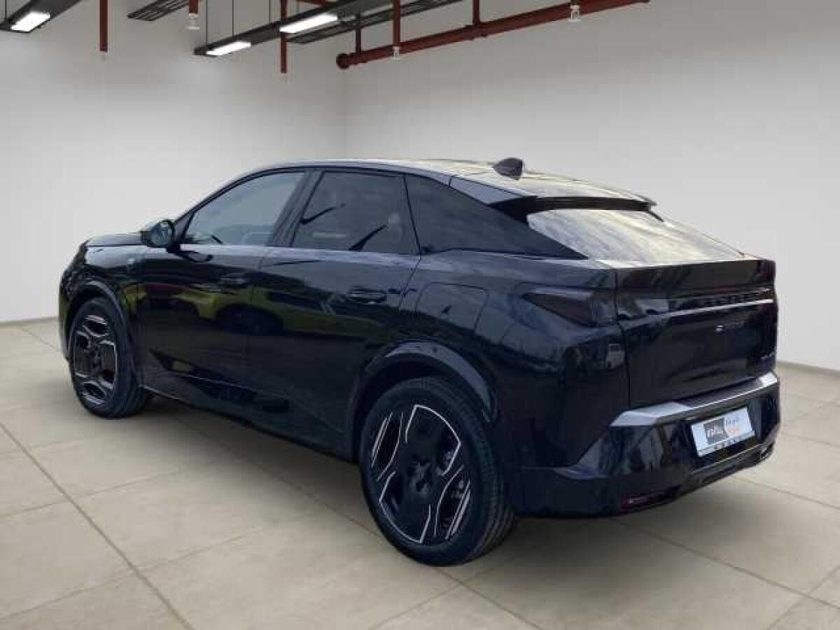 Peugeot 3008 E- Launch Edition +AWD++Sondermodell+