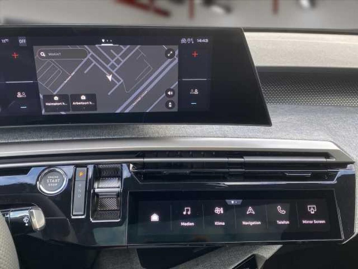 Peugeot 3008 E- Launch Edition +AWD++Sondermodell+