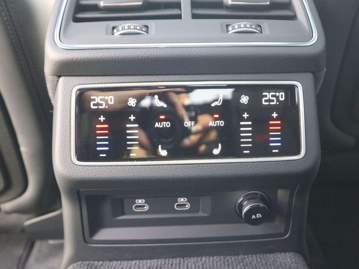 Audi RS7 Sportback performance RS-SPORT-AGA*ACC*360° Audi RS7 Sportback performance RS-SPORT-AGA*ACC*360°