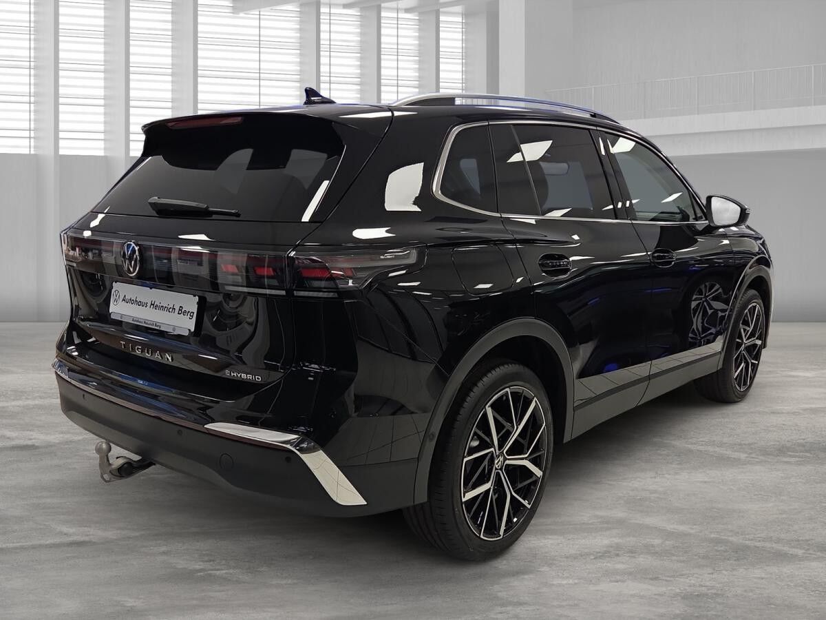 Volkswagen Tiguan Elegance SOFORT verfügbar 1,5 l eHybrid OPF 110 kW (150 PS) / 85 kW (115 PS) 6-Gang-Doppelkupplungsg