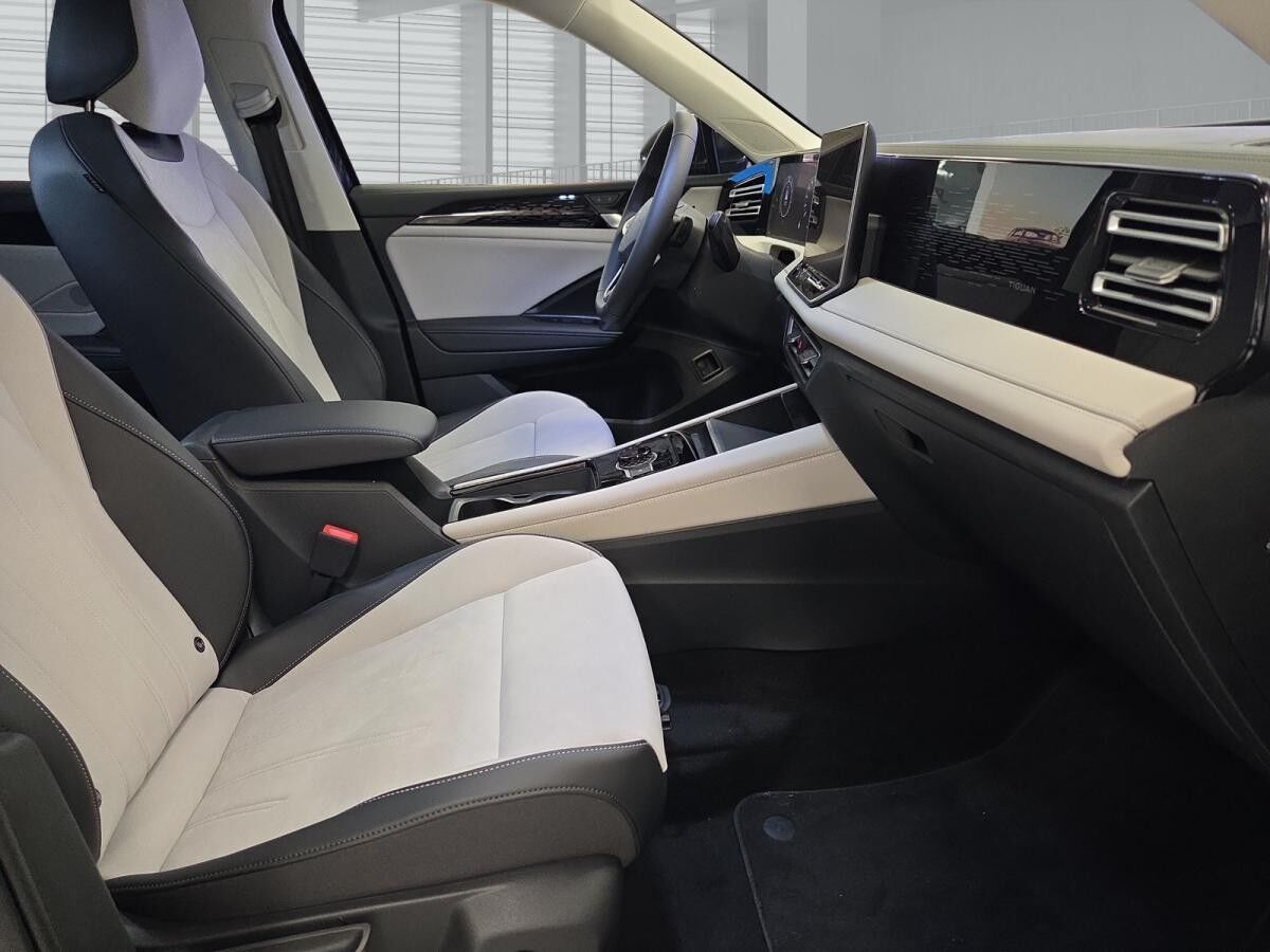 Volkswagen Tiguan Elegance SOFORT verfügbar 1,5 l eHybrid OPF 110 kW (150 PS) / 85 kW (115 PS) 6-Gang-Doppelkupplungsg