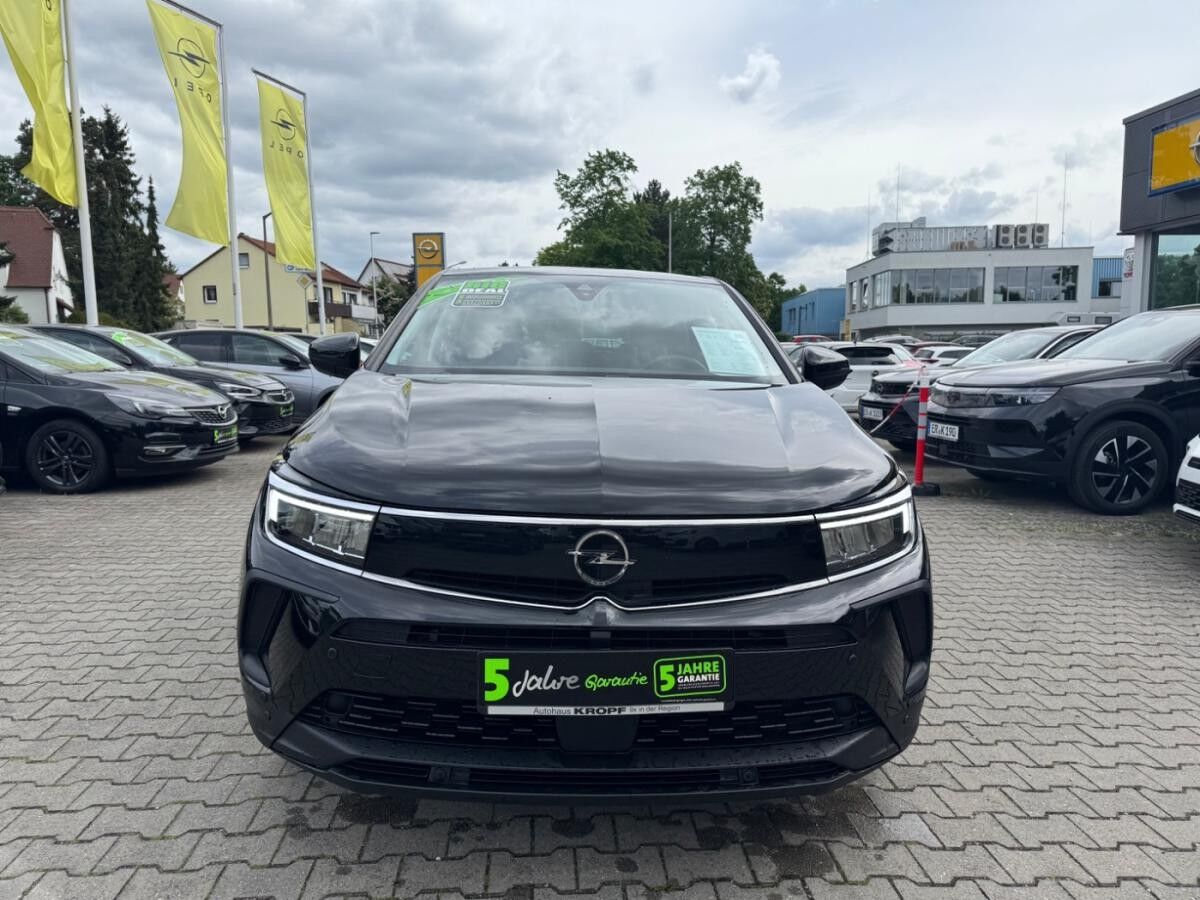 Opel Grandland 1.6 Turbo ACC+AHK+LED+Navi+SHZ+2xKlima