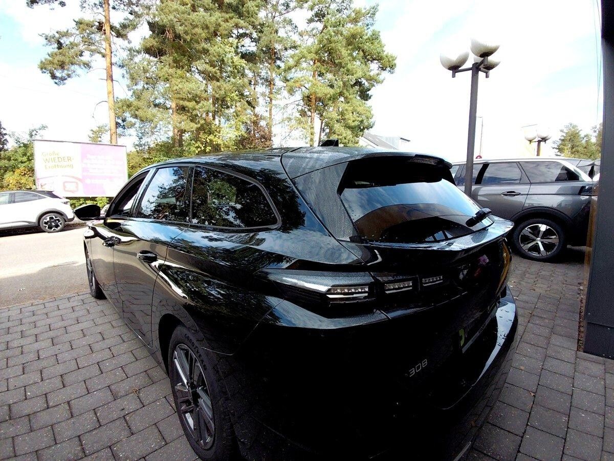 Peugeot 308 1.2 PureTech 130 SW Allure ACC+LED+Navi+SHZ