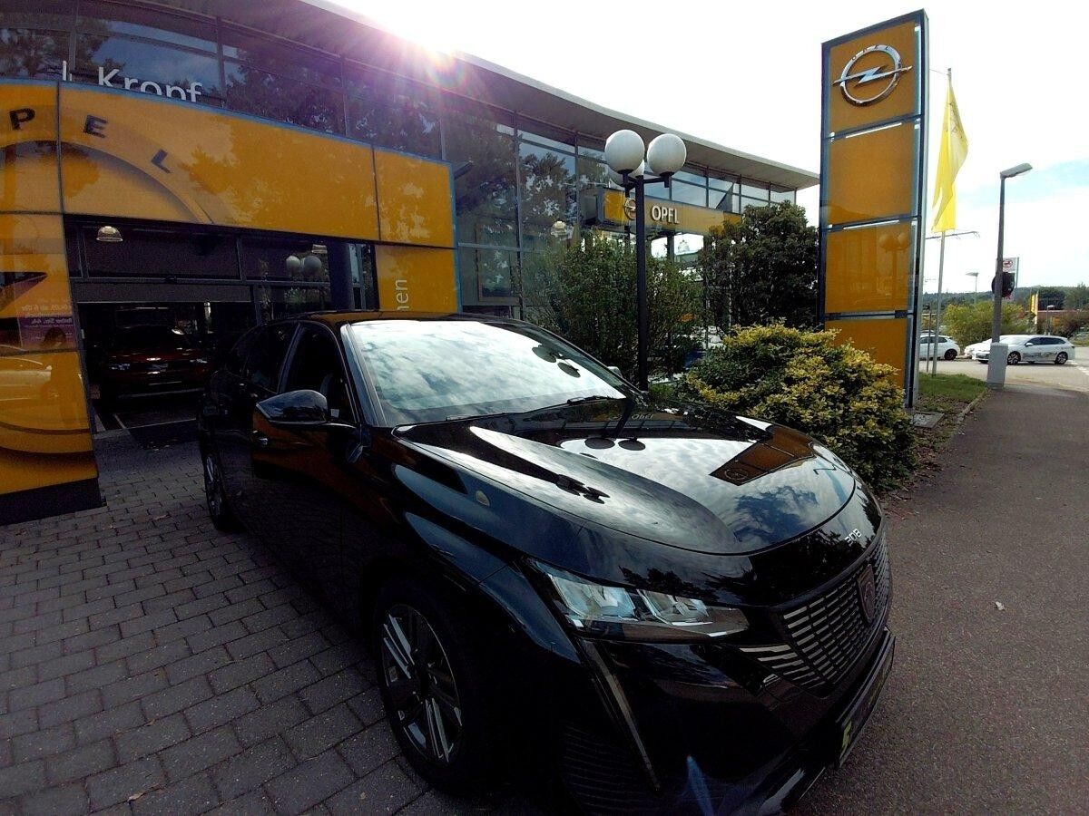 Peugeot 308 1.2 PureTech 130 SW Allure ACC+LED+Navi+SHZ