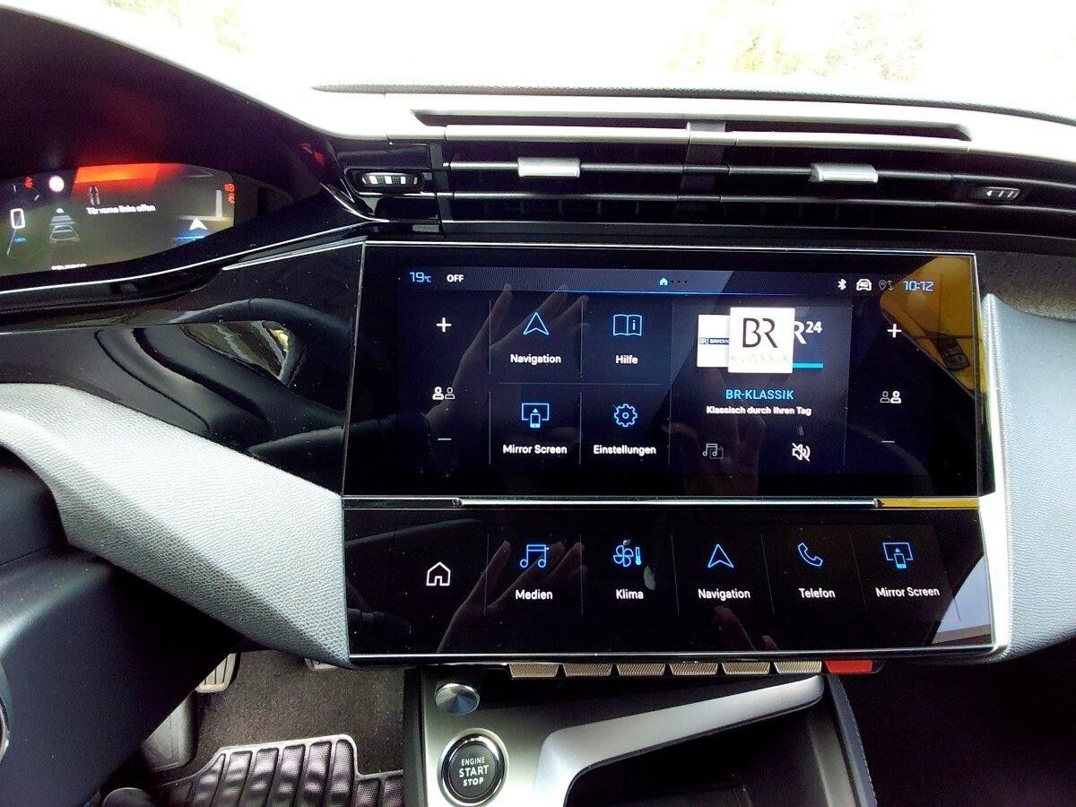 Peugeot 308 1.2 PureTech 130 SW Allure ACC+LED+Navi+SHZ