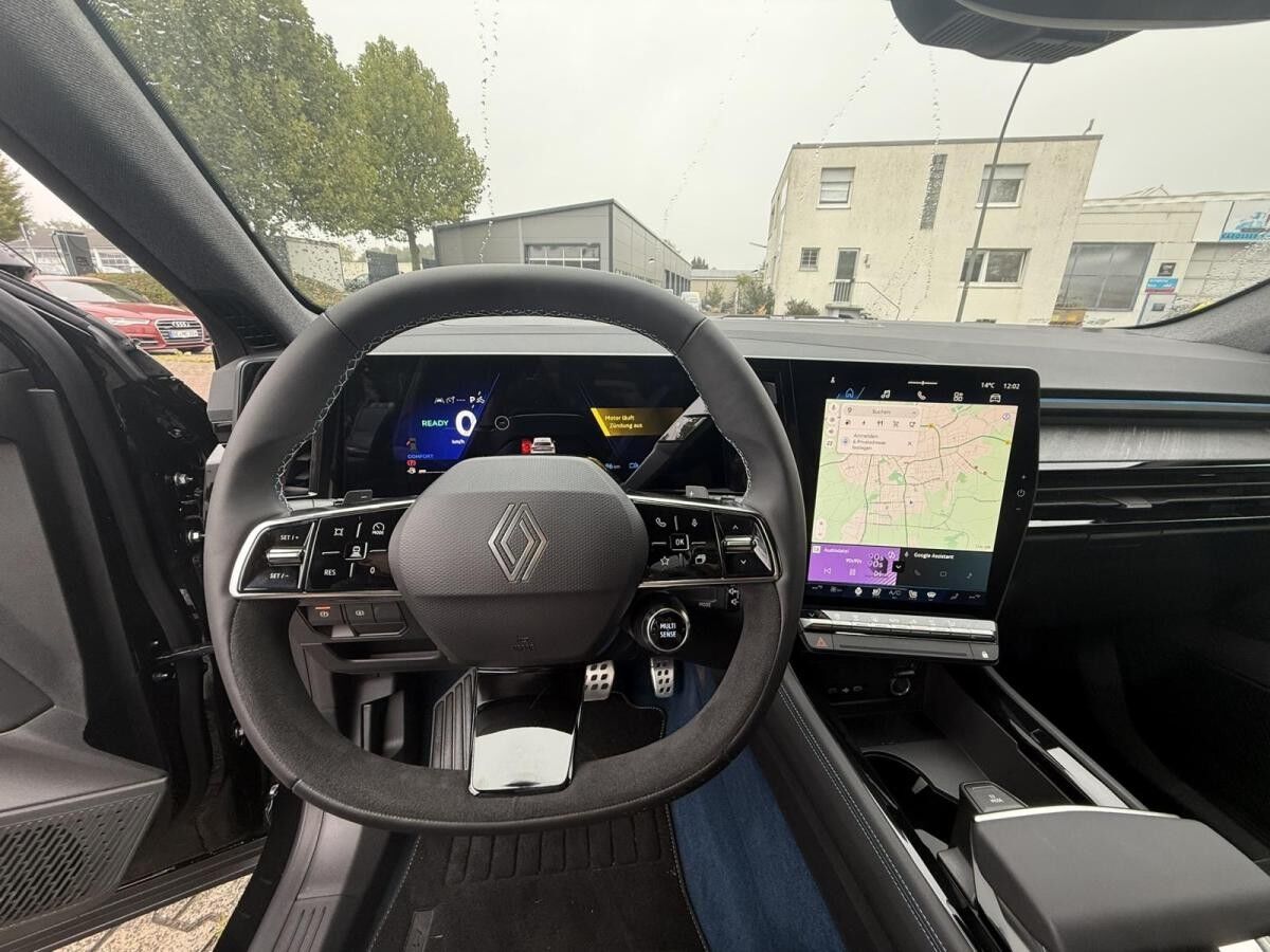 Renault Rafale Esprit Alpine E-Tech Plug-in-Hybrid 300 4x4