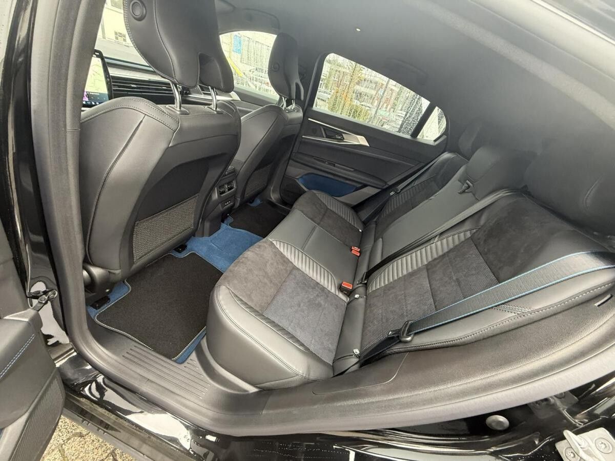 Renault Rafale Esprit Alpine E-Tech Plug-in-Hybrid 300 4x4