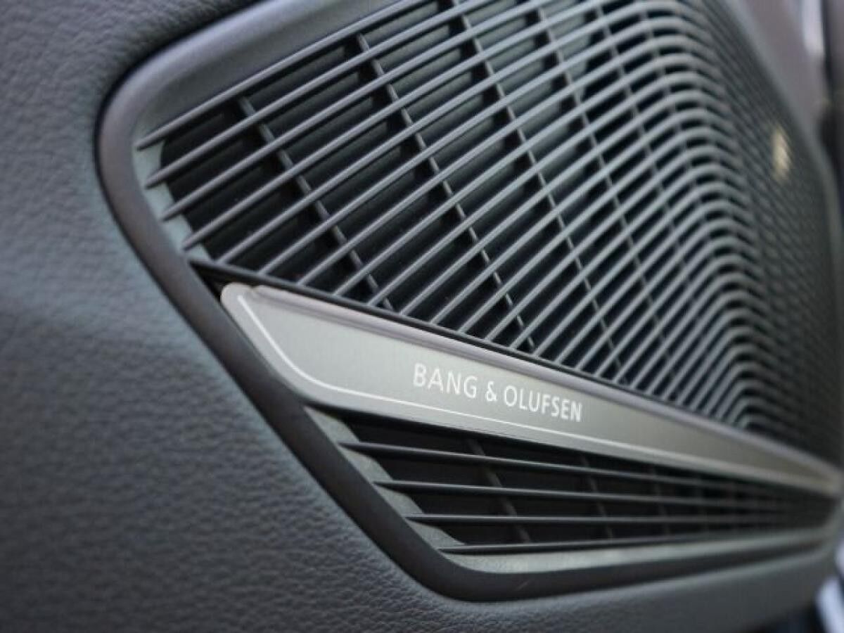 Audi RS4 Avant RS-SPORTABGASANLAGE*PANO*B&O*ACC*360°