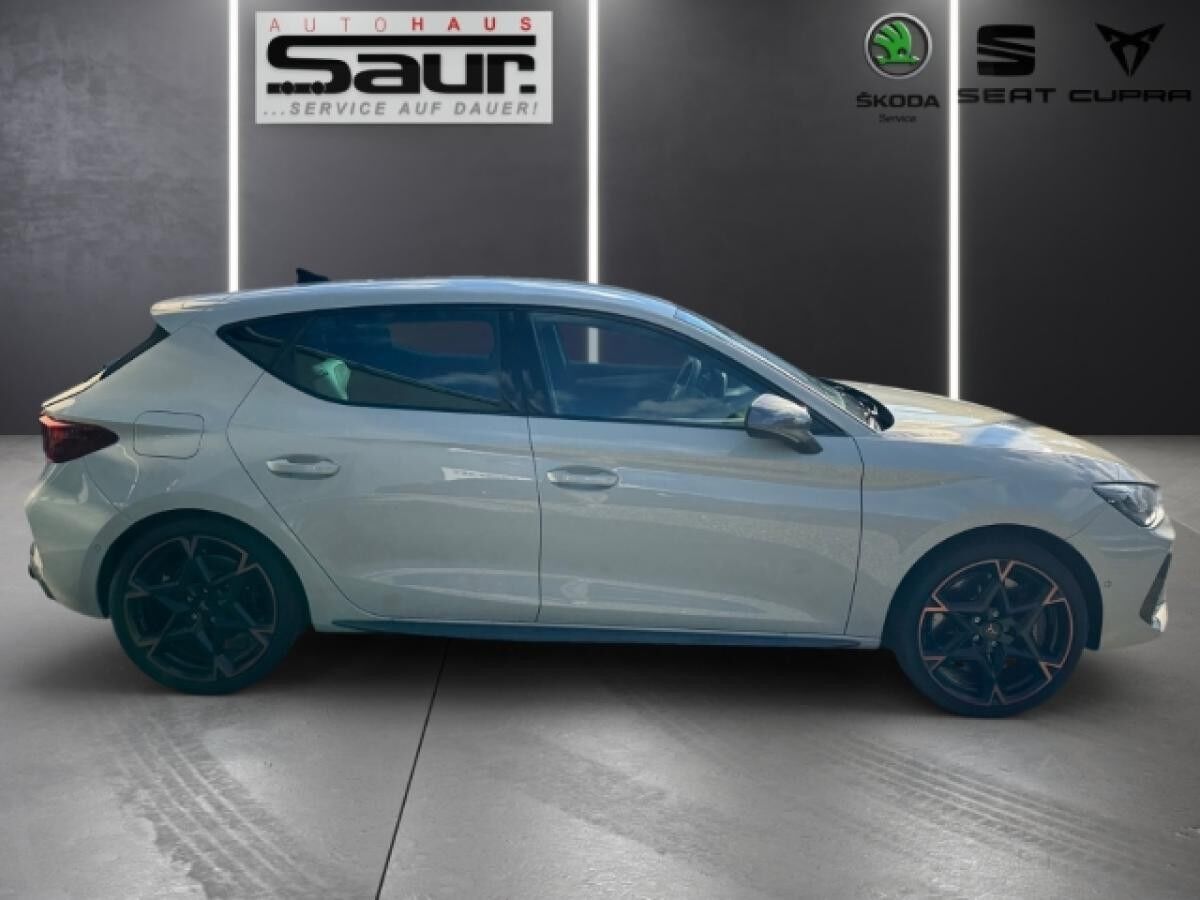 Cupra Leon VZ 2.0 TSI DSG SENNHEISER SHZ NAVI RÜCKFAHRKAMERA KLIMA