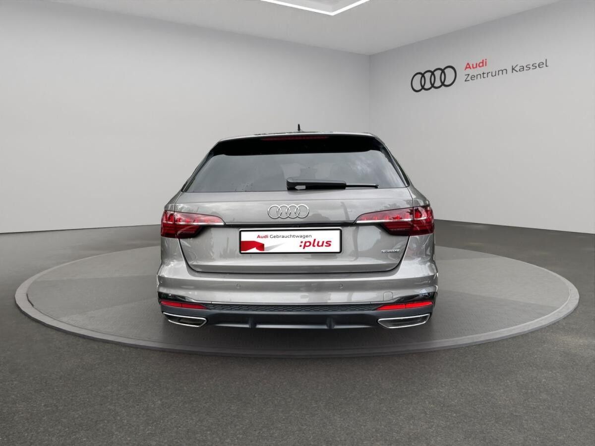 Audi A4 Av. 40 TDI qu. S line Matrix B&O HuD Pano AHK