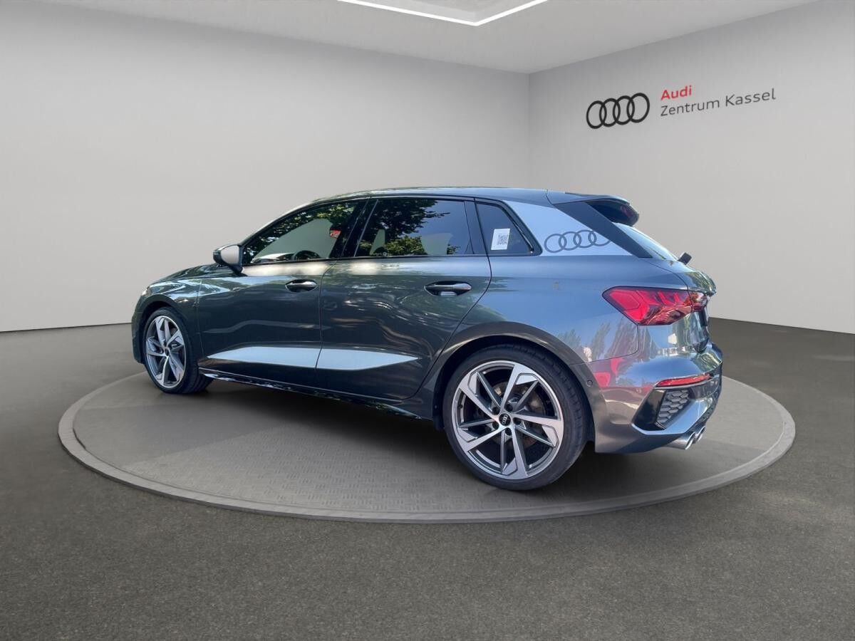 Audi S3 SB 2.0 TFSI qu. Matrix B&O Kamera Teilleder