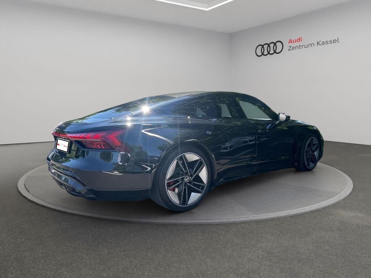 Audi RS e-tron GT Laser Navi B&O HuD Standklima 360°