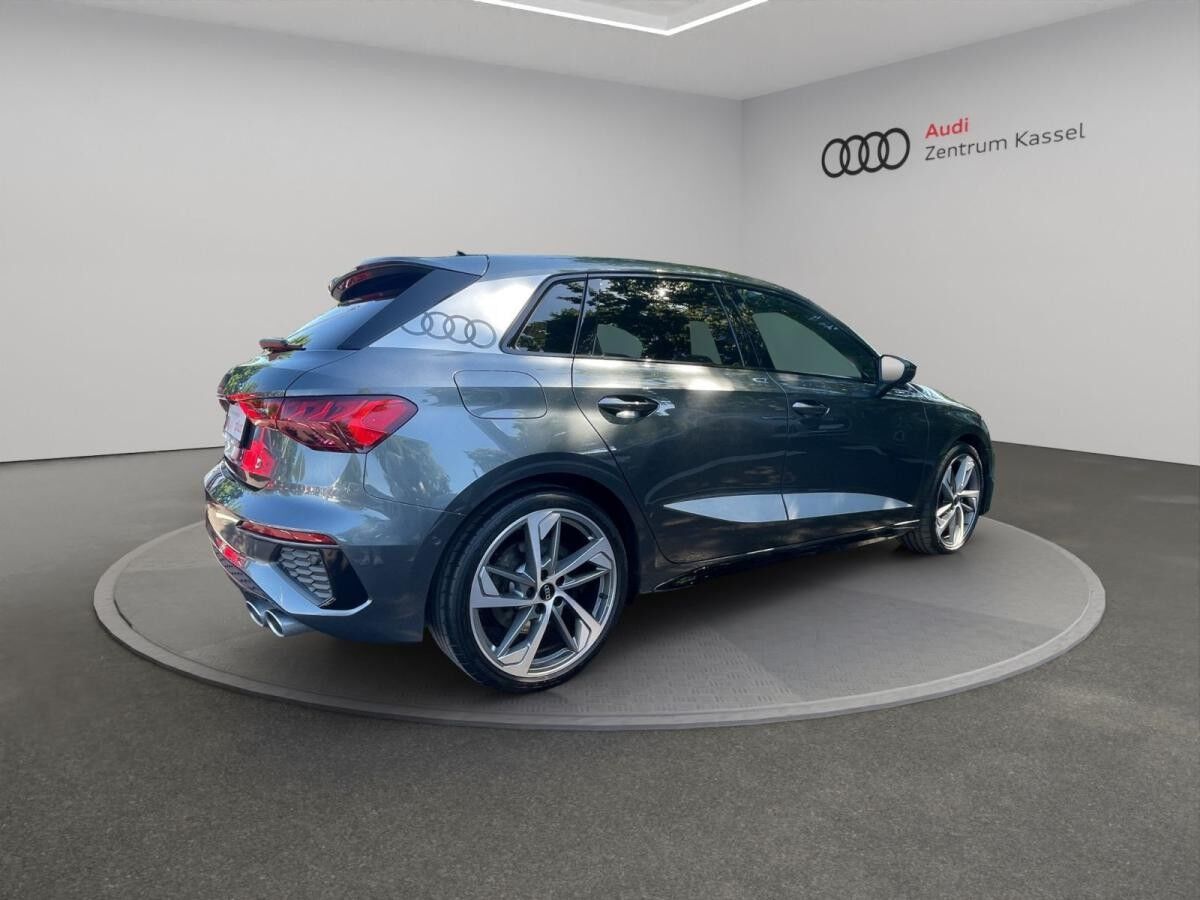 Audi S3 SB 2.0 TFSI qu. Matrix B&O Kamera Teilleder