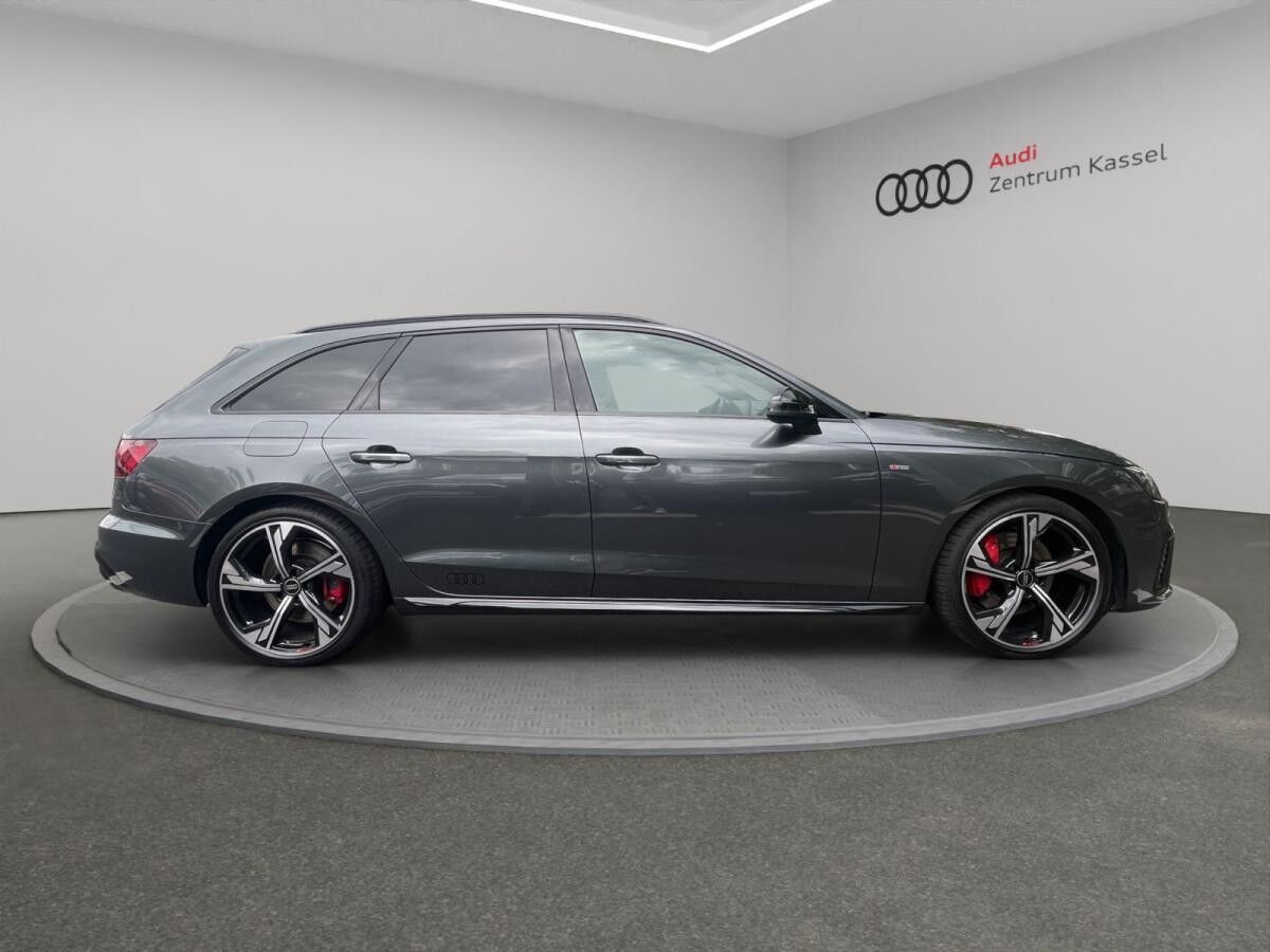 Audi A4 Av. 45 TFSI qu. S line Matrix Pano Navi PDC