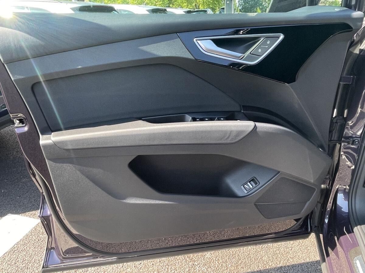 Audi Q4 e-tron Q4 Sportback 35 e-tron LED Navi PDC+ Standklima