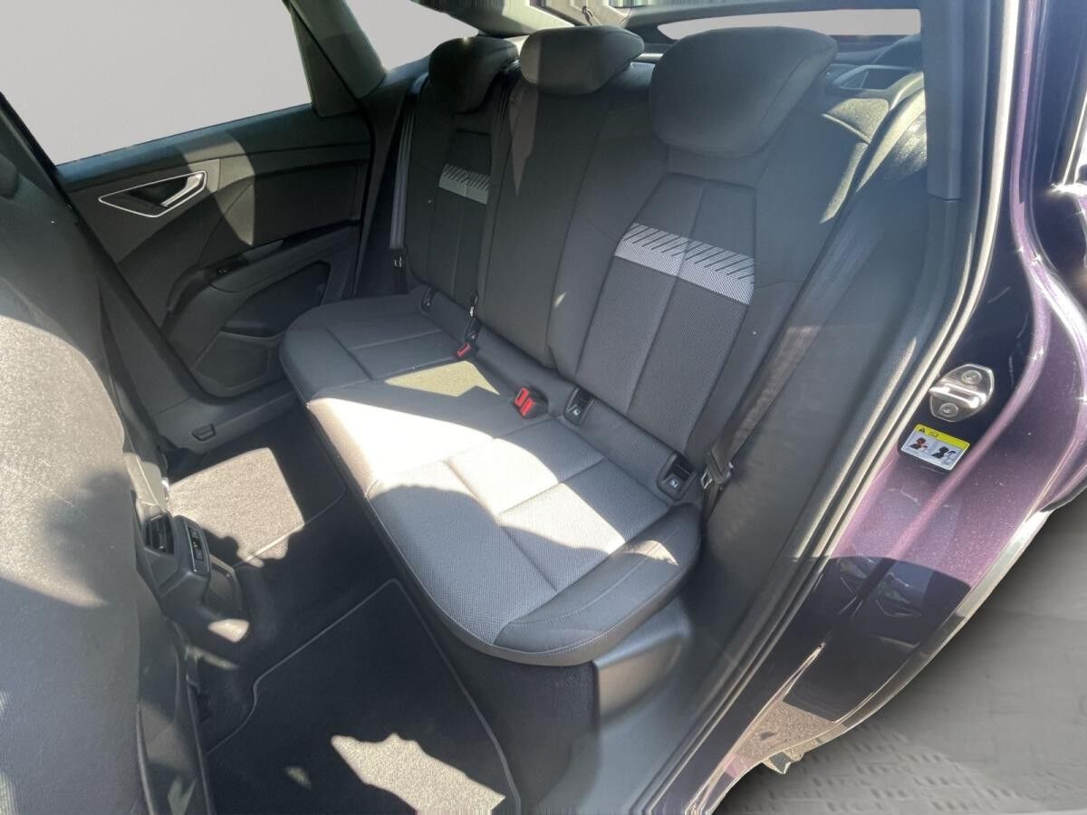 Audi Q4 e-tron Q4 Sportback 35 e-tron LED Navi PDC+ Standklima