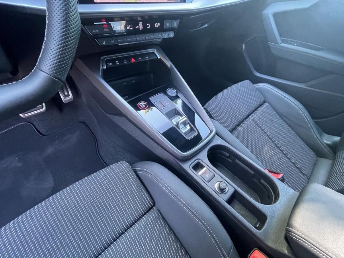 Audi S3 SB 2.0 TFSI qu. Matrix B&O Kamera Teilleder