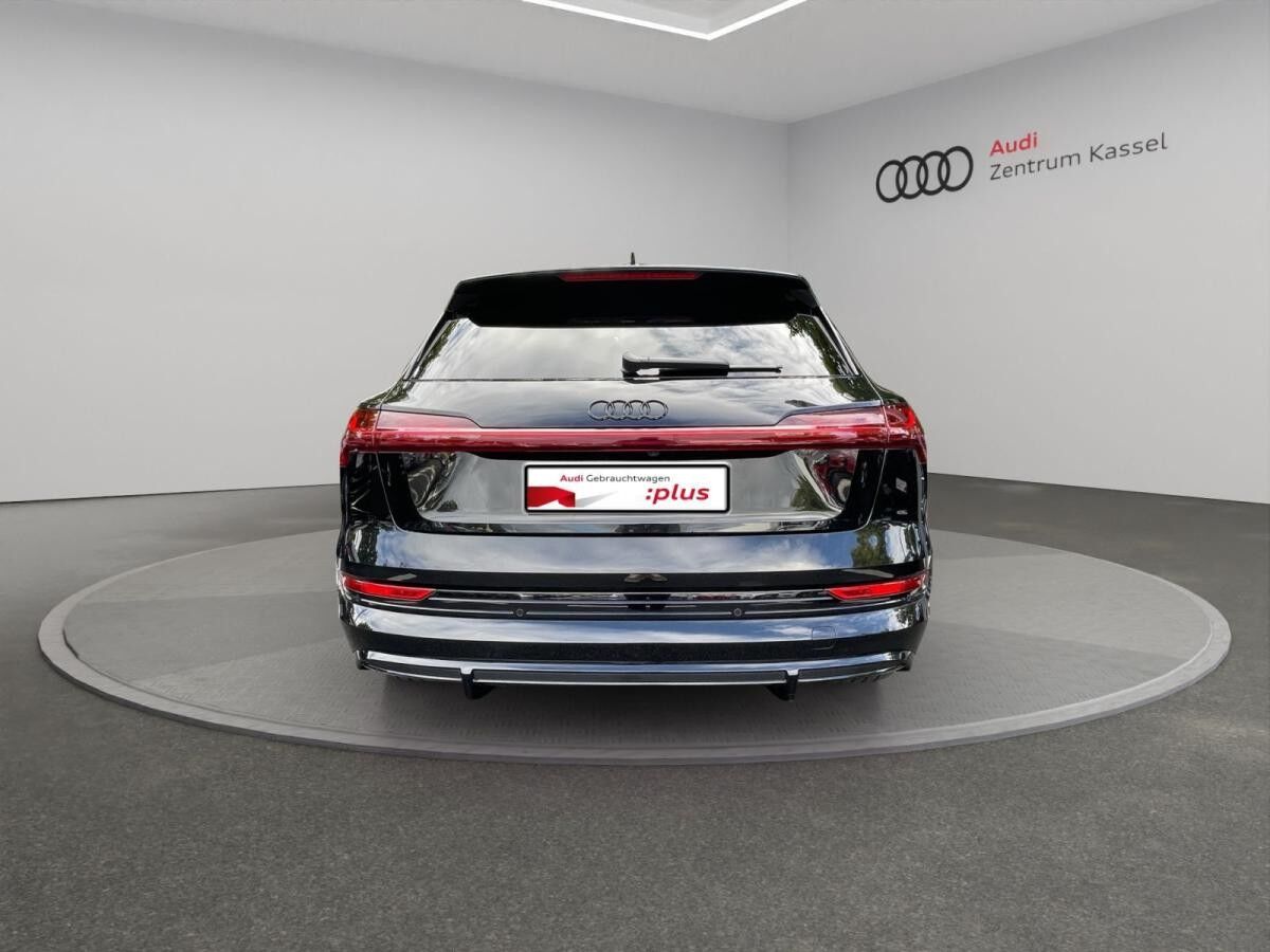 Audi e-tron 55 quattro S line Matrix B&O HuD AHK 360°