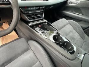 Audi e-tron GT quattro Laser B&O Pano HuD 360° Audi e-tron GT quattro Laser B&O Pano HuD 360°