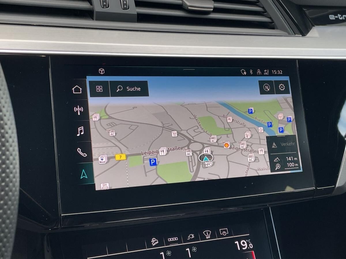 Audi e-tron 55 quattro S line Matrix B&O HuD AHK 360°