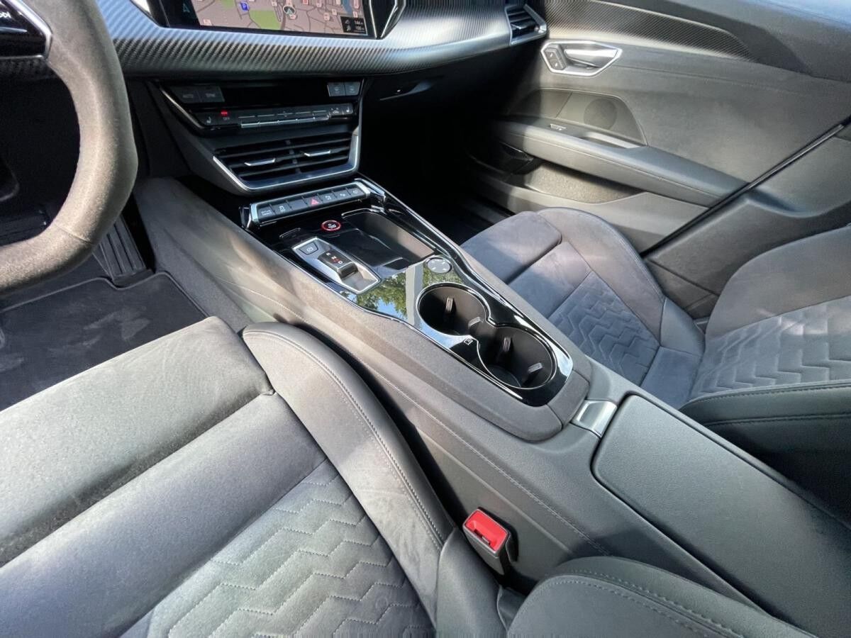 Audi e-tron GT quattro Matrix B&O HuD Carbon 360°