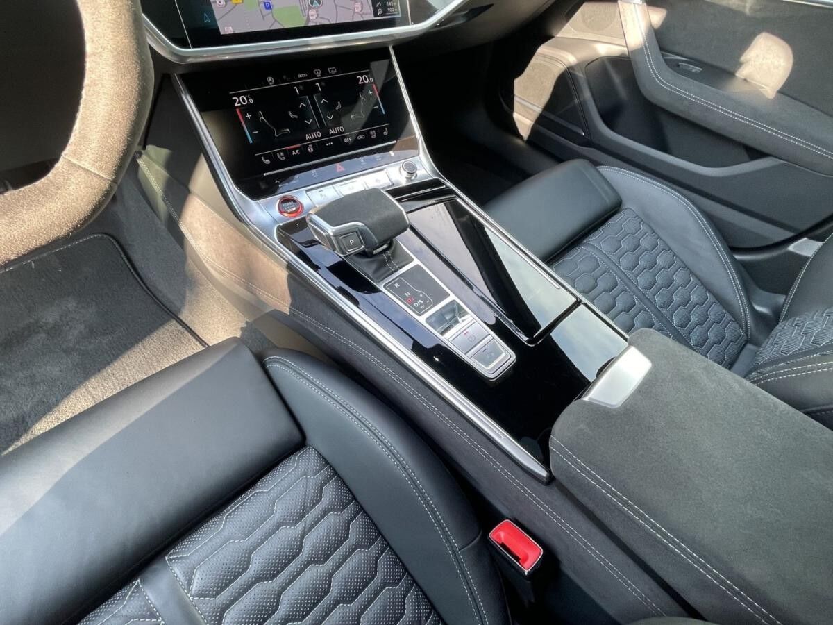 Audi RS6 RS 6 Av. 4.0 TFSI qu. perf. Laser B&O Pano HuD